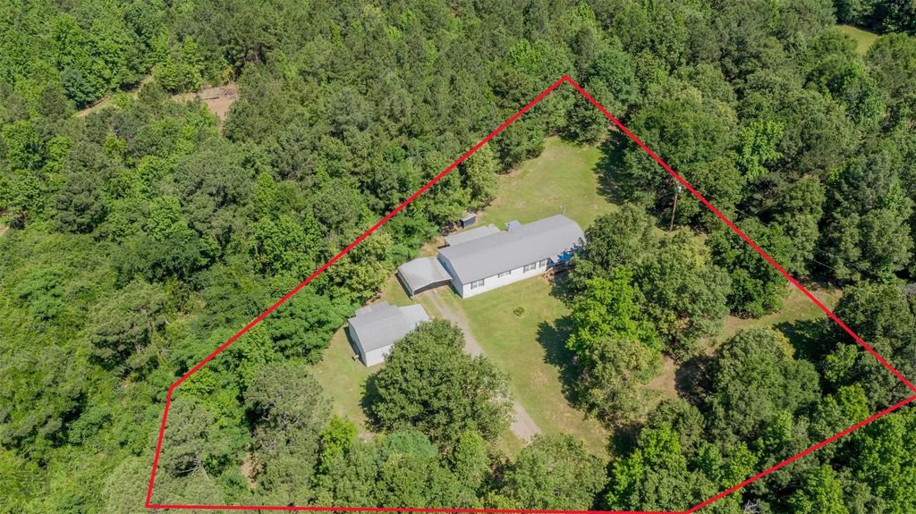 18883 Highway 157, Plain Dealing