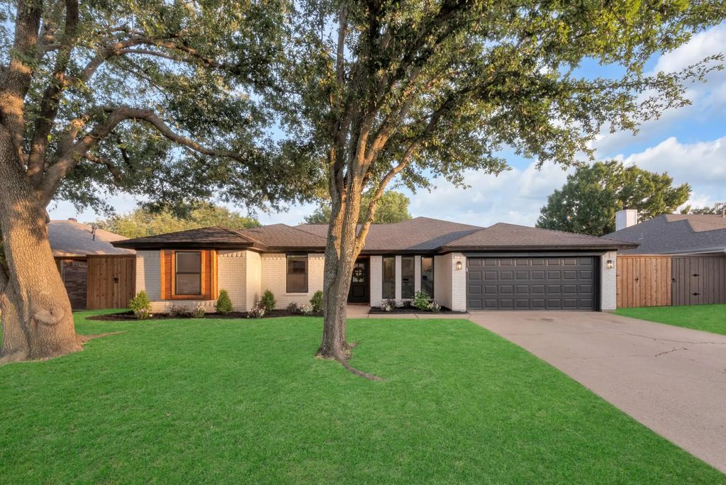 217 Rancho Grande Trail, Keller