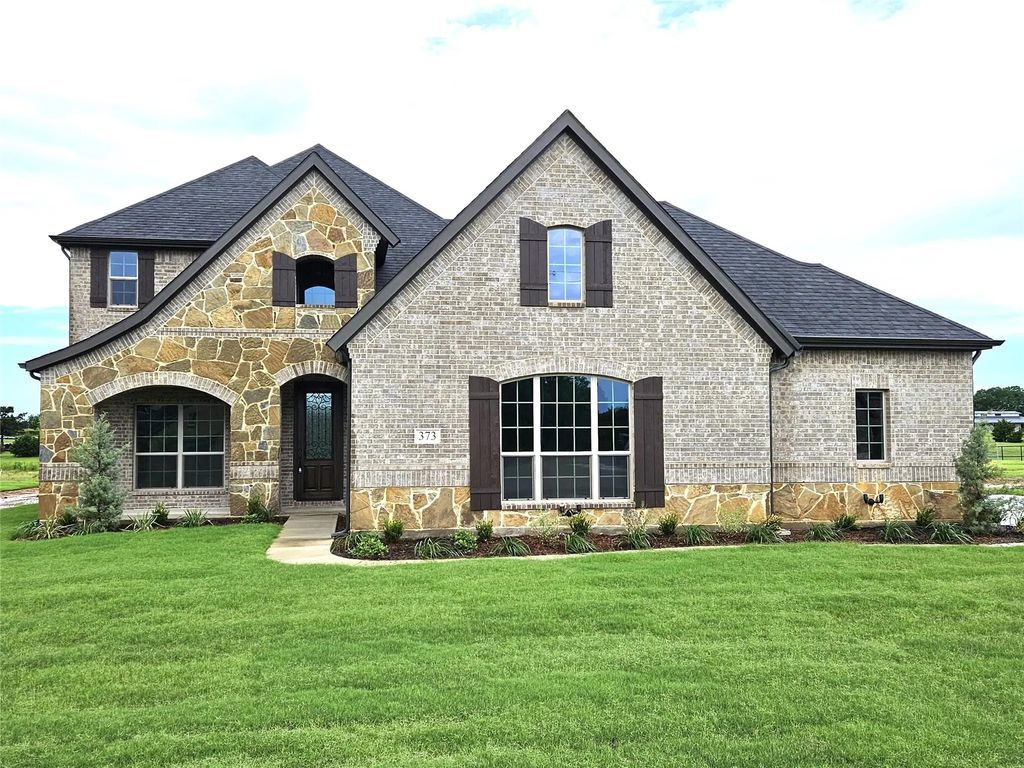 373 Willie's Court, Whitesboro