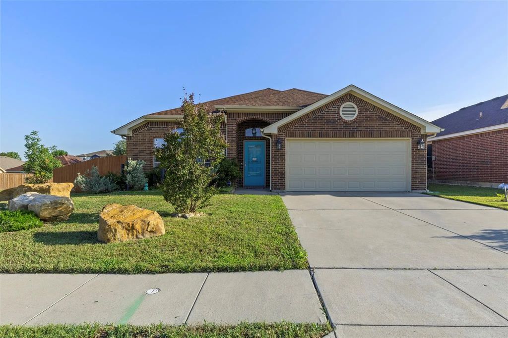 9236 Jason Drive, White Settlement