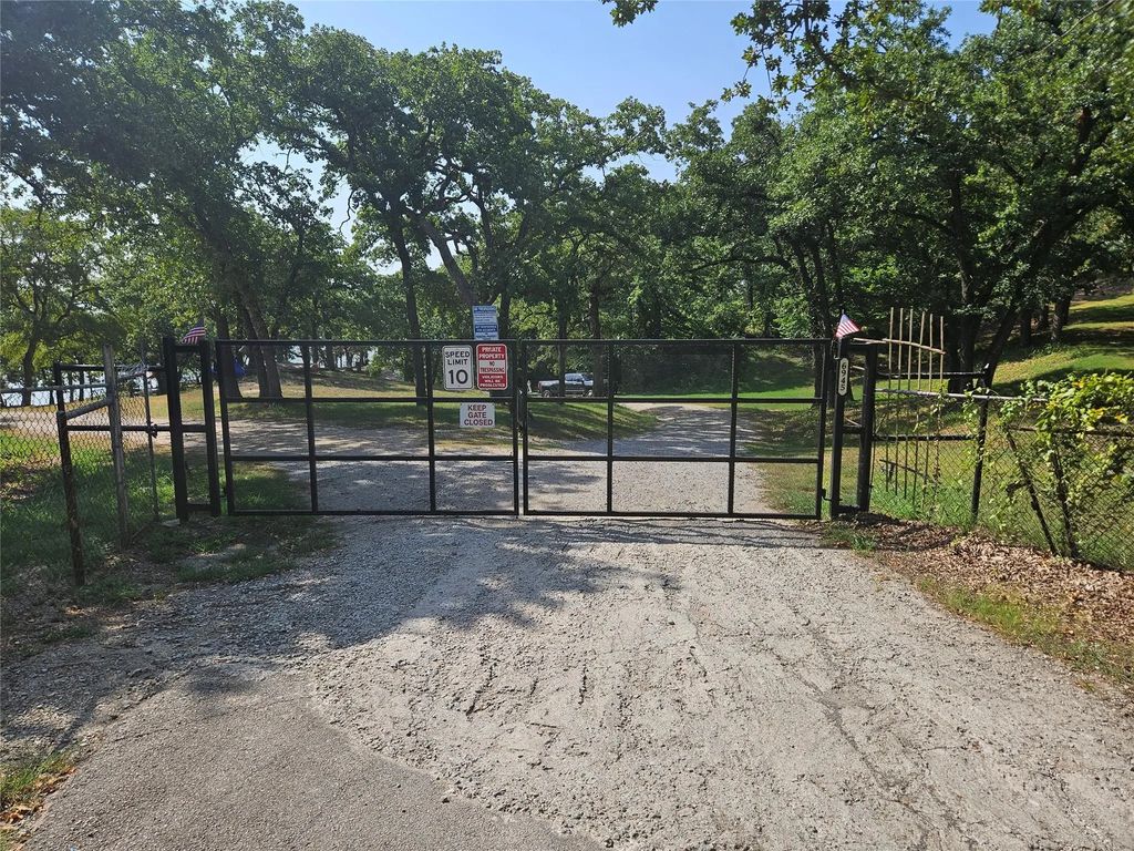 7150 Allyn Drive, Azle
