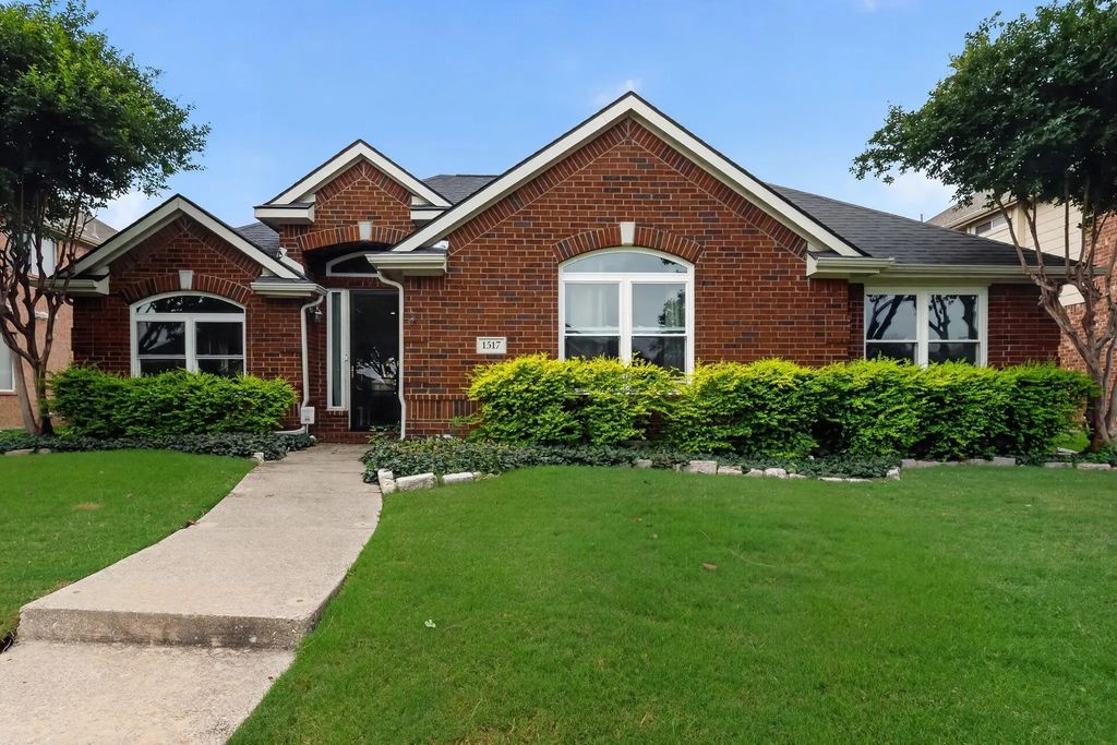 1517 Caldwell Circle, Carrollton