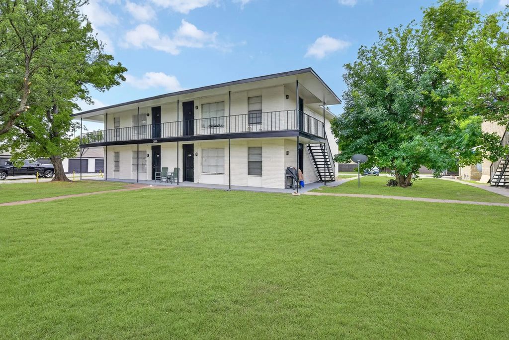 3016 Tudor Lane, Irving