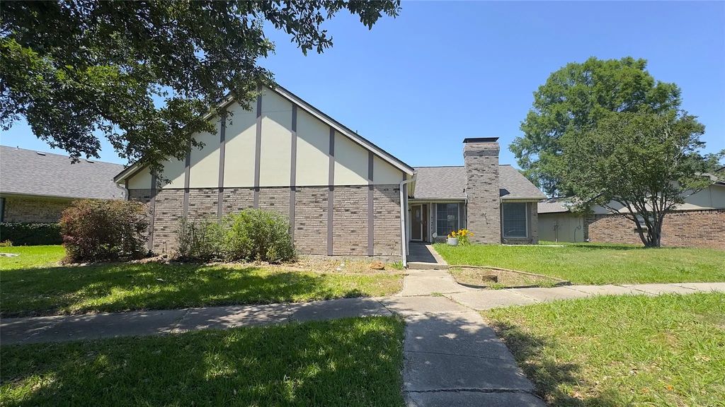 5426 Barcelona Drive, Garland