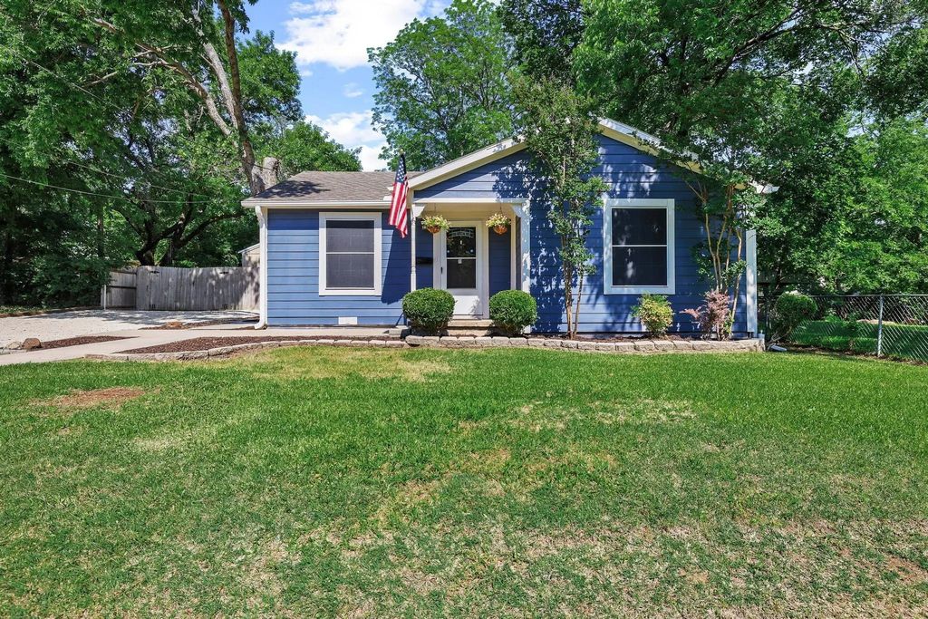 1208 Mill Street, Gainesville