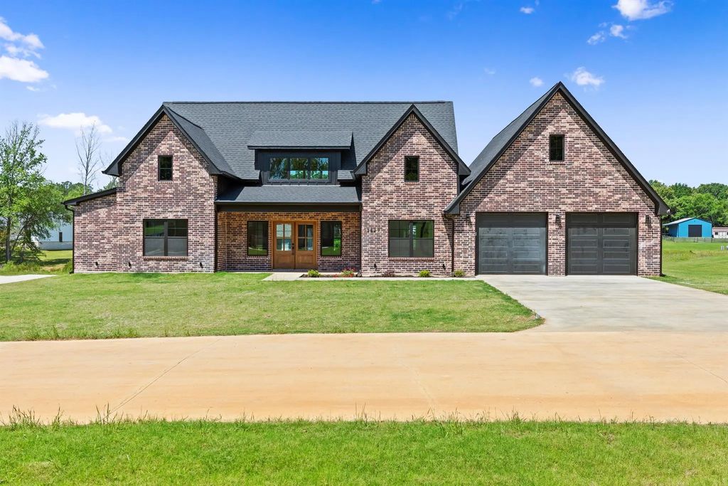 13827 Luka Lane, Tyler