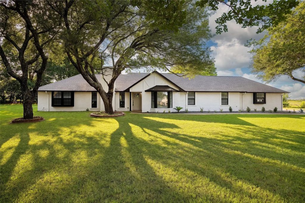 16 S Ridge Circle, Rockwall