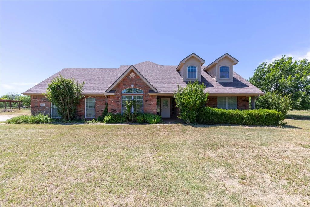 221 Codybug Road, Abilene