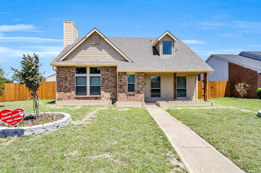 401 S Cannady Drive, Cedar Hill