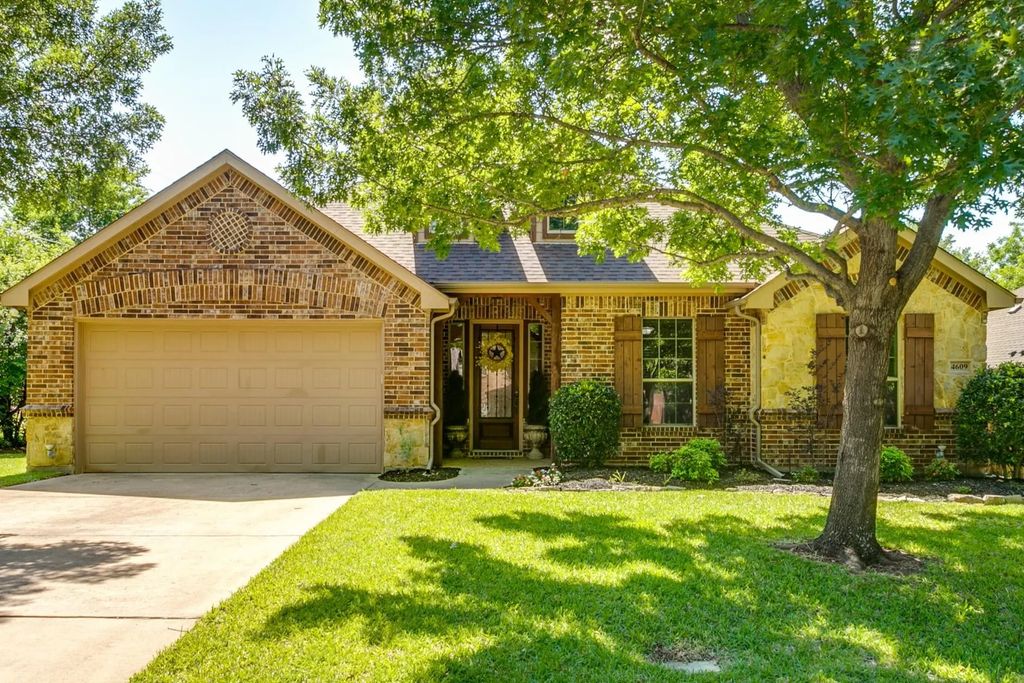 4609 Walnut Street, Flower Mound