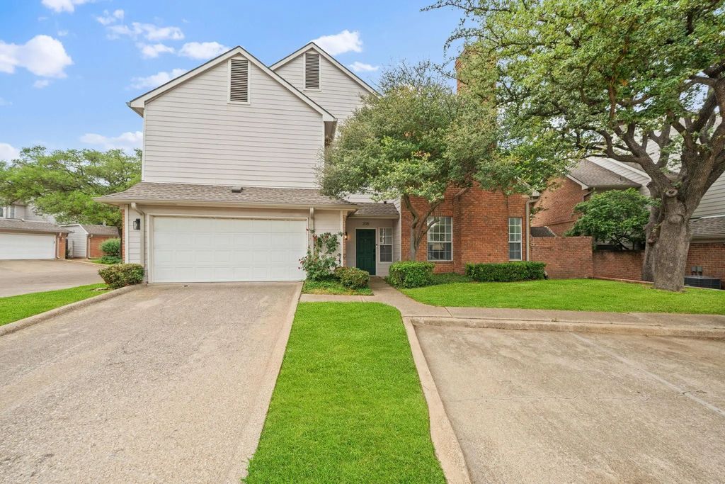 4050 Frankford Road 208, Dallas