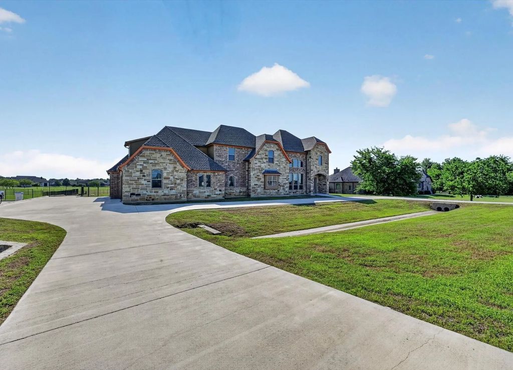 1710 Winding Creek Lane, Rockwall
