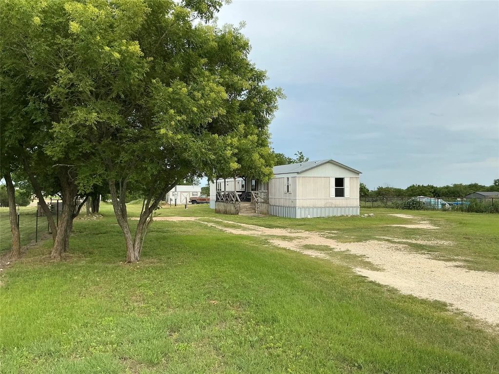 109 Mckelvain Street, Oglesby