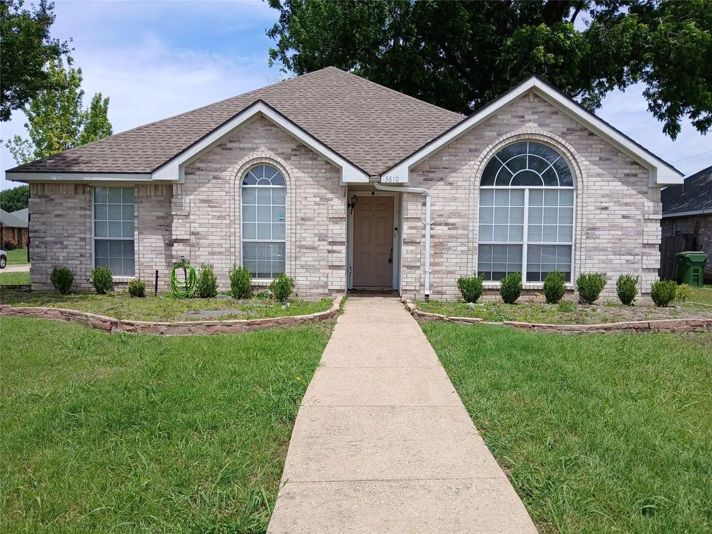 3610 Berrywood Circle, Garland