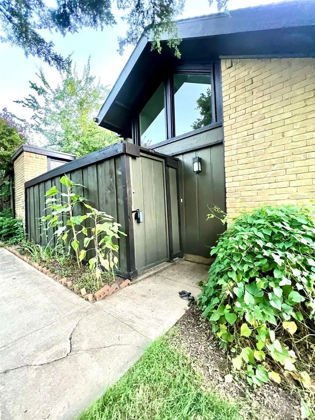 4637 Country Creek Drive 1076, Dallas