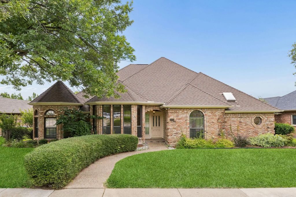 2212 Lorraine Drive, Carrollton