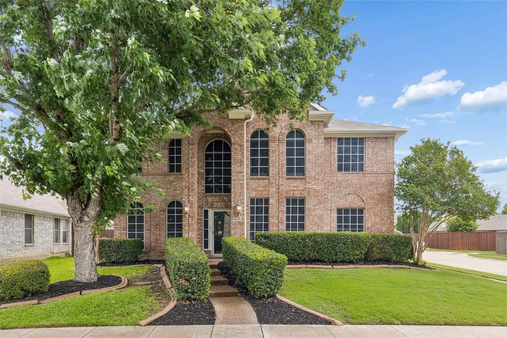 5625 Westwood Lane, The Colony