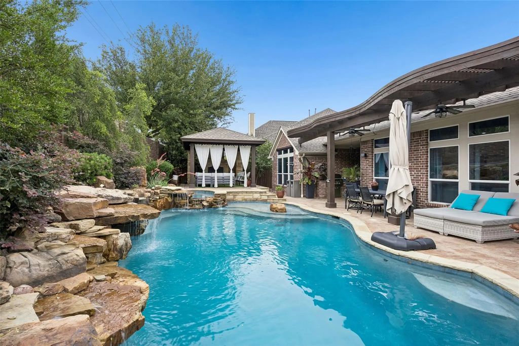 8020 Prentiss Drive, McKinney