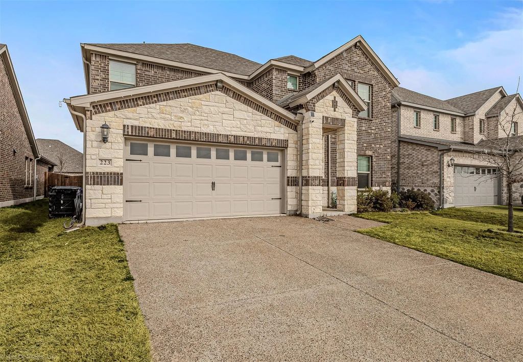 223 Quarry Street, Melissa