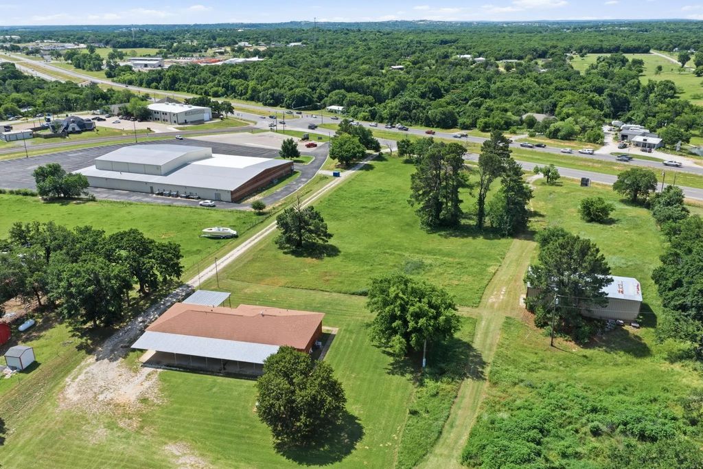 3523 E Highway 199, Springtown