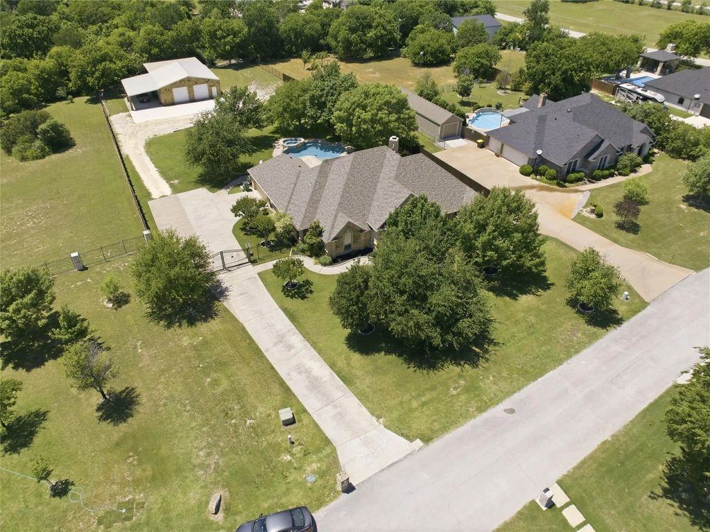 4016 Jamies Ridge, Fort Worth