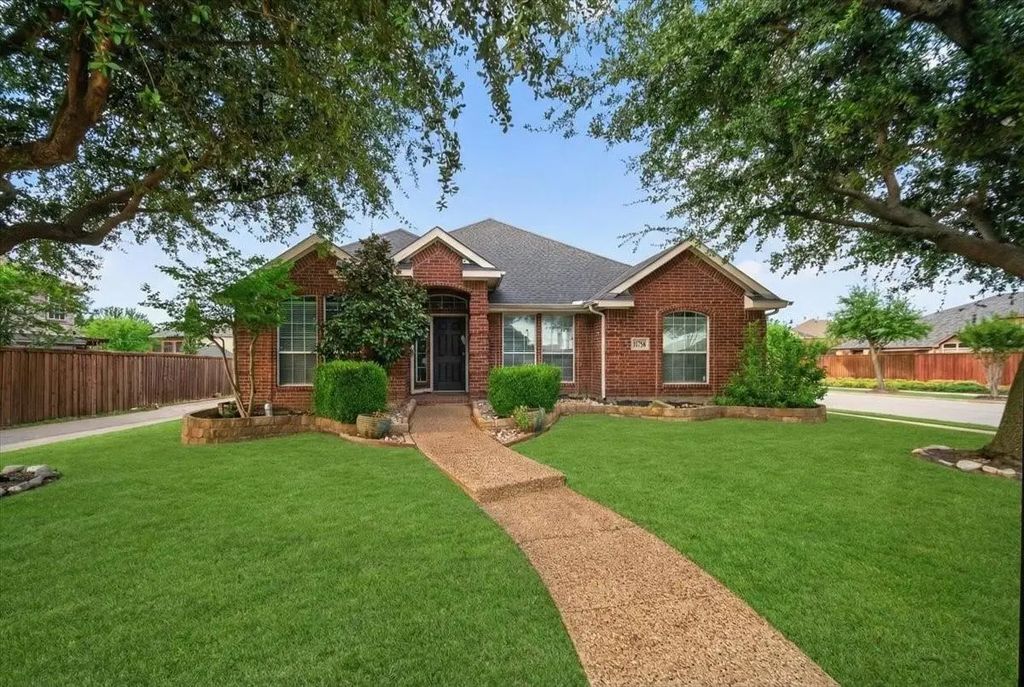 11758 Corsicana Drive, Frisco
