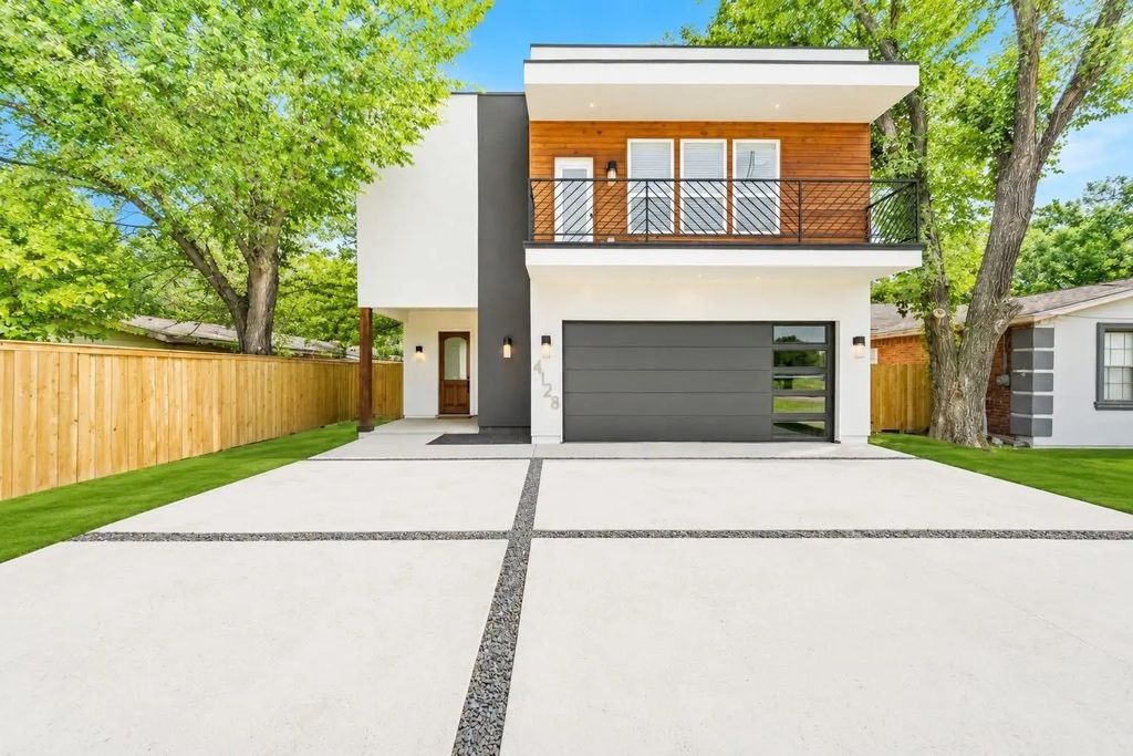 4128 Pluto Street, Dallas