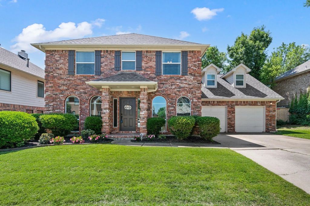 2332 Lakeway Terrace, Flower Mound