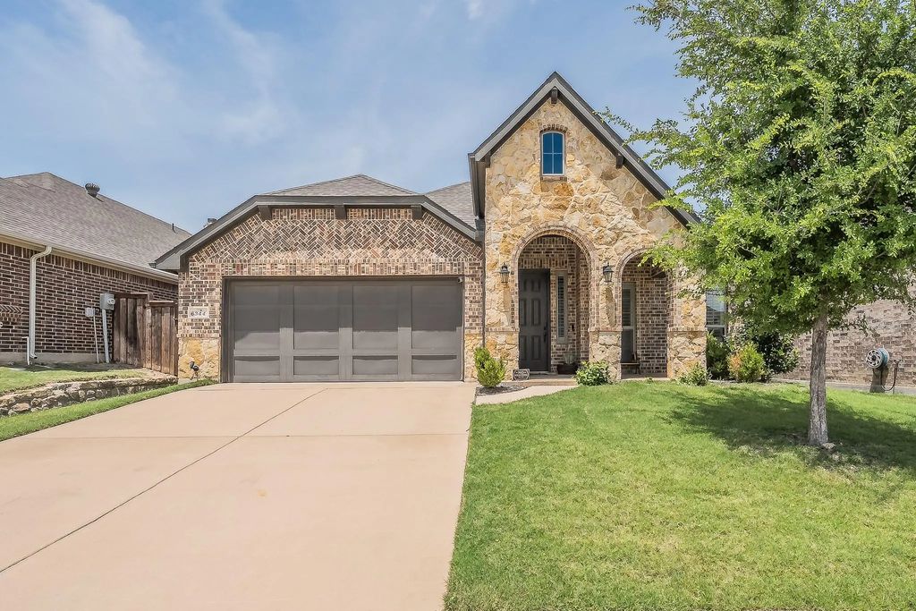 6344 Longhorn Herd Lane, Fort Worth