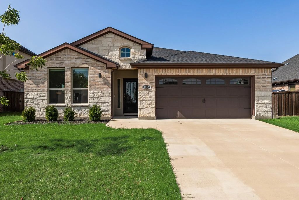 1059 Lake Trail Drive, Little Elm