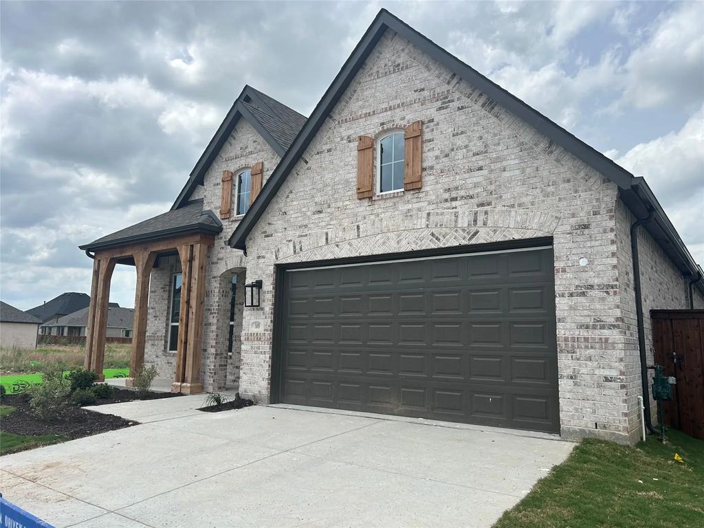 1608 Shandy Lane, Fort Worth