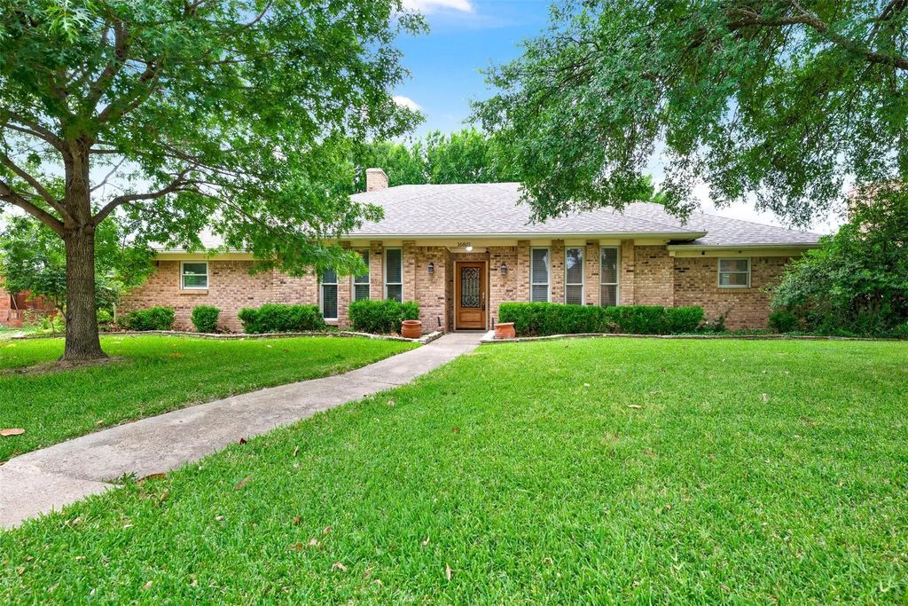 16801 Thomas Chapel Drive, Dallas