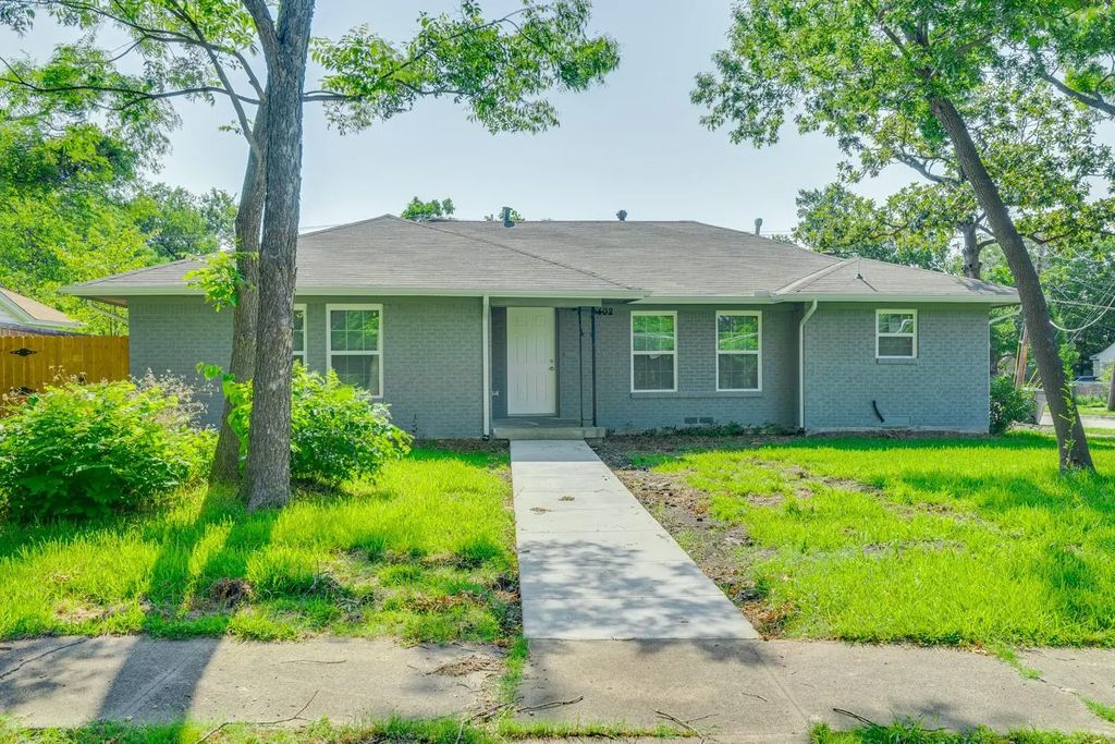 3402 Lawnview Avenue, Dallas