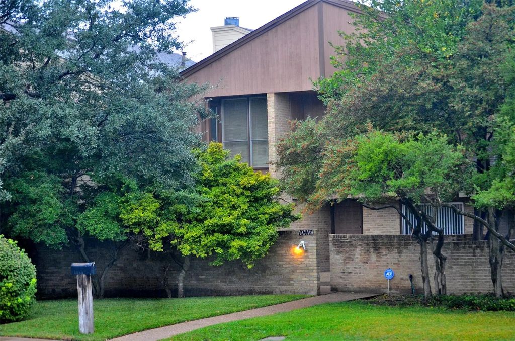 10417 Shadow Bend Drive, Dallas