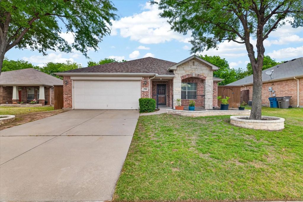 3705 Redwood Circle, Melissa