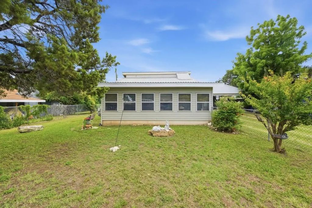 106 Tammi Run Lane, Whitney