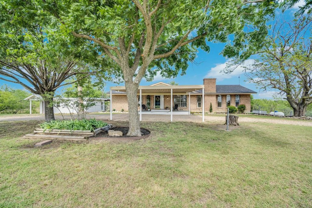 11642 Fm 157, Maypearl
