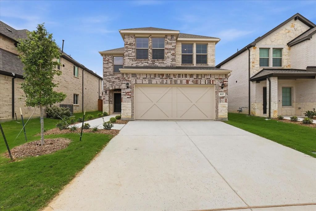 937 Lost Mine Trail, Little Elm
