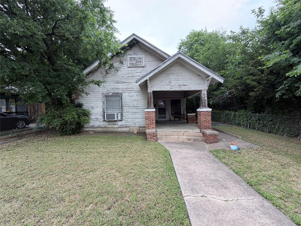 941 E Baltimore Avenue, Fort Worth