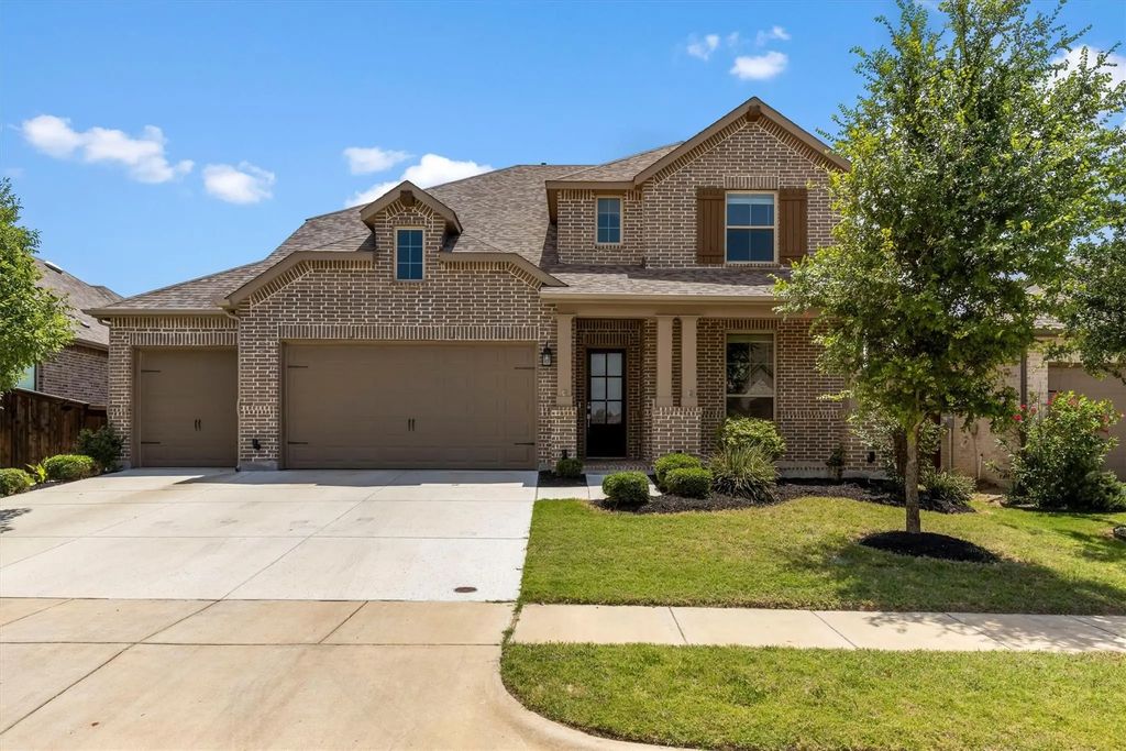 1108 Claiborne Drive, Aubrey