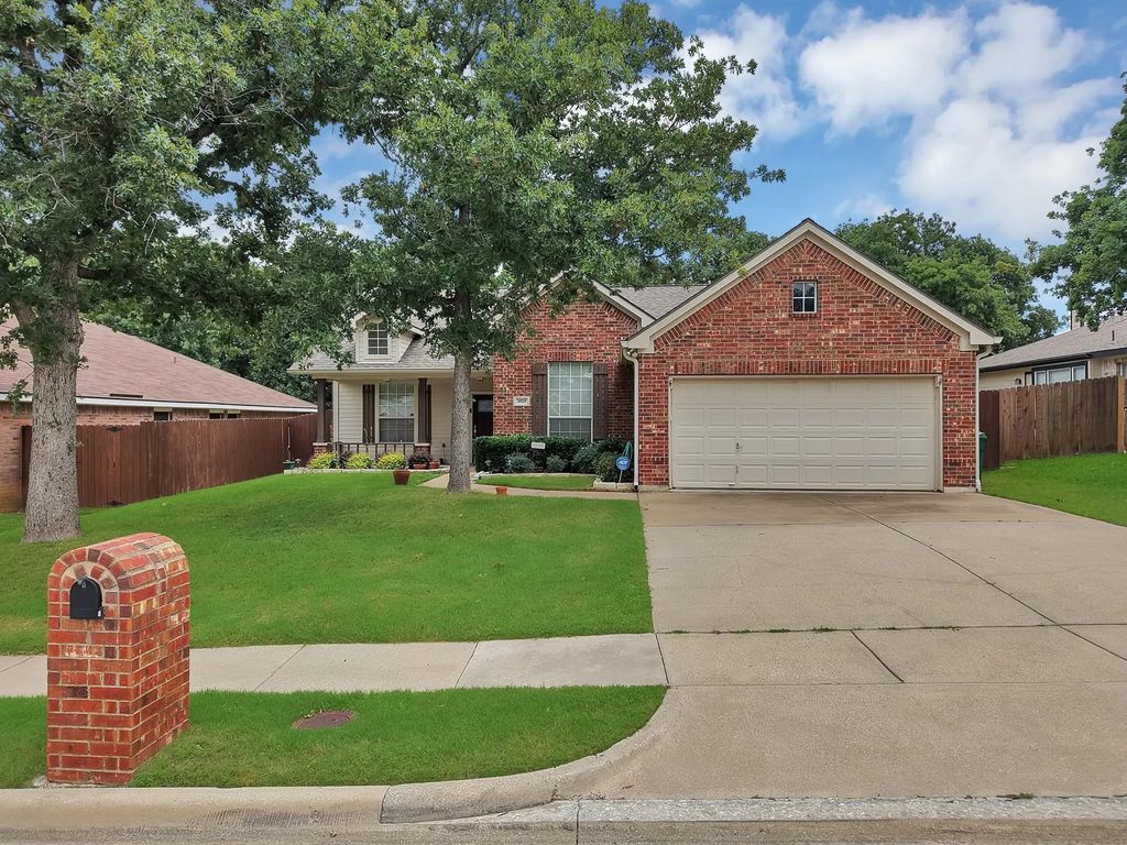 3829 Chimney Rock Drive, Denton