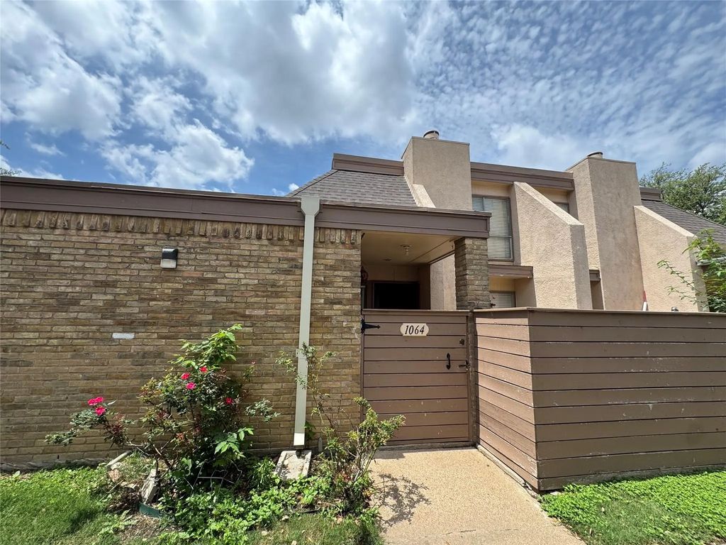 3045 Park Lane 1064, Dallas