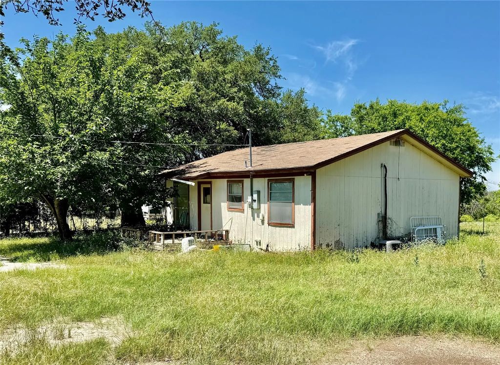 508 7th Street, Hico
