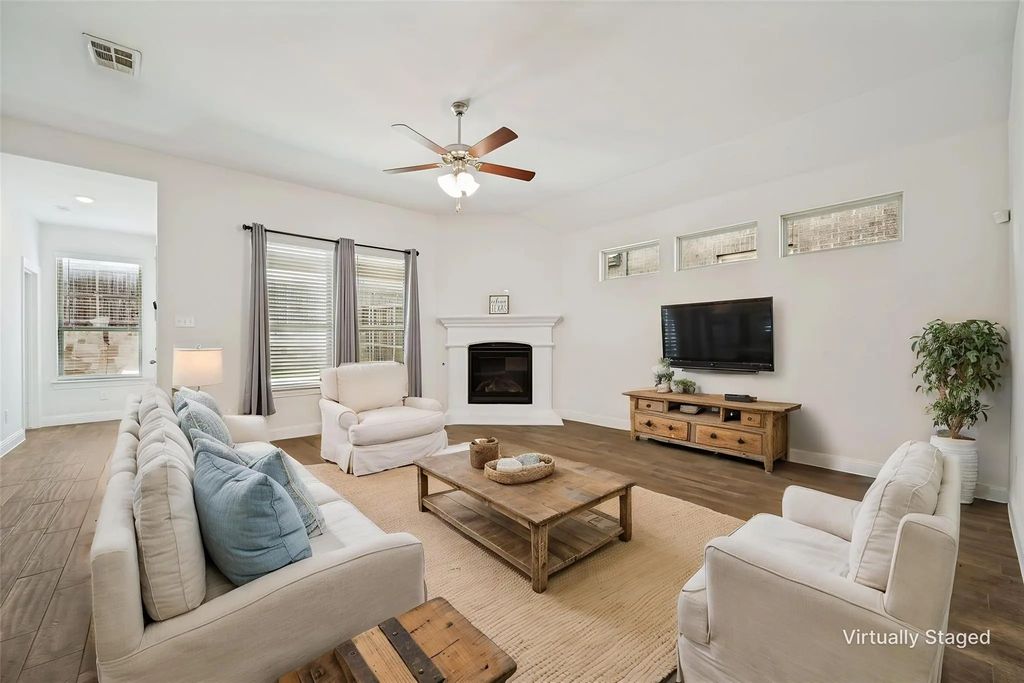 2929 Crossbow Lane, Celina