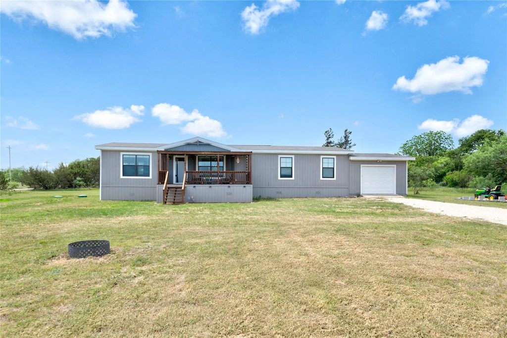 1754 Eagle Cove Lane, Clyde