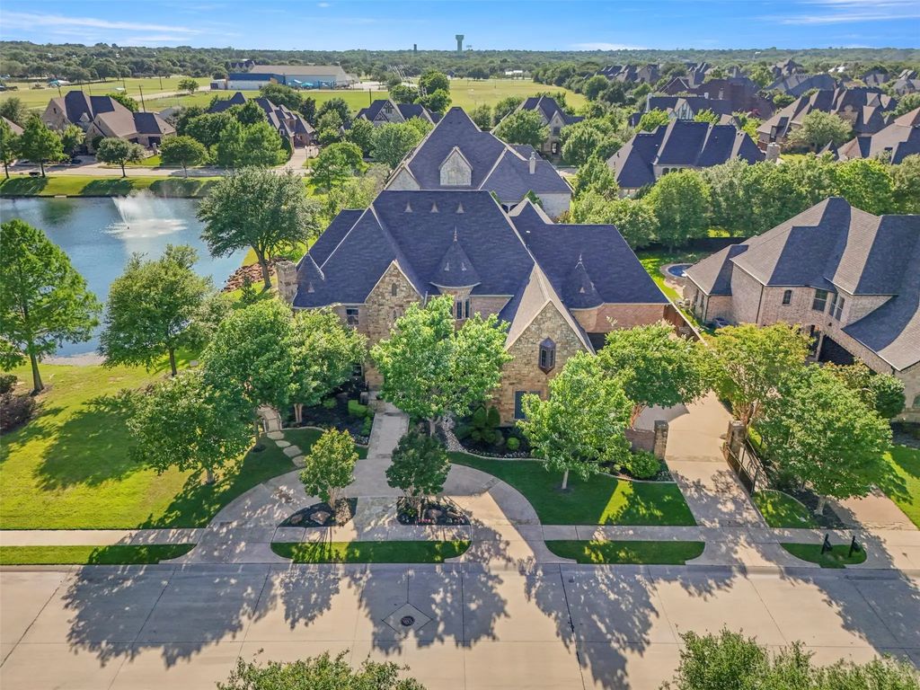 6804 Peters Path, Colleyville