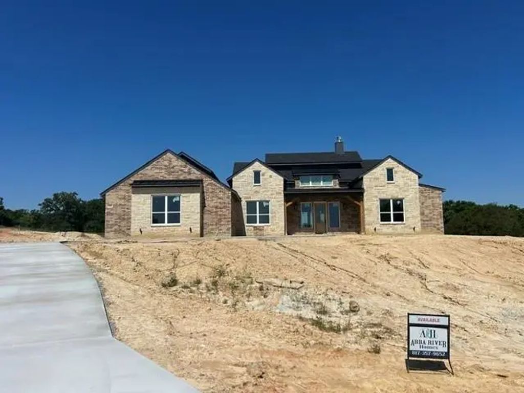 609 W Kerry Court, Poolville