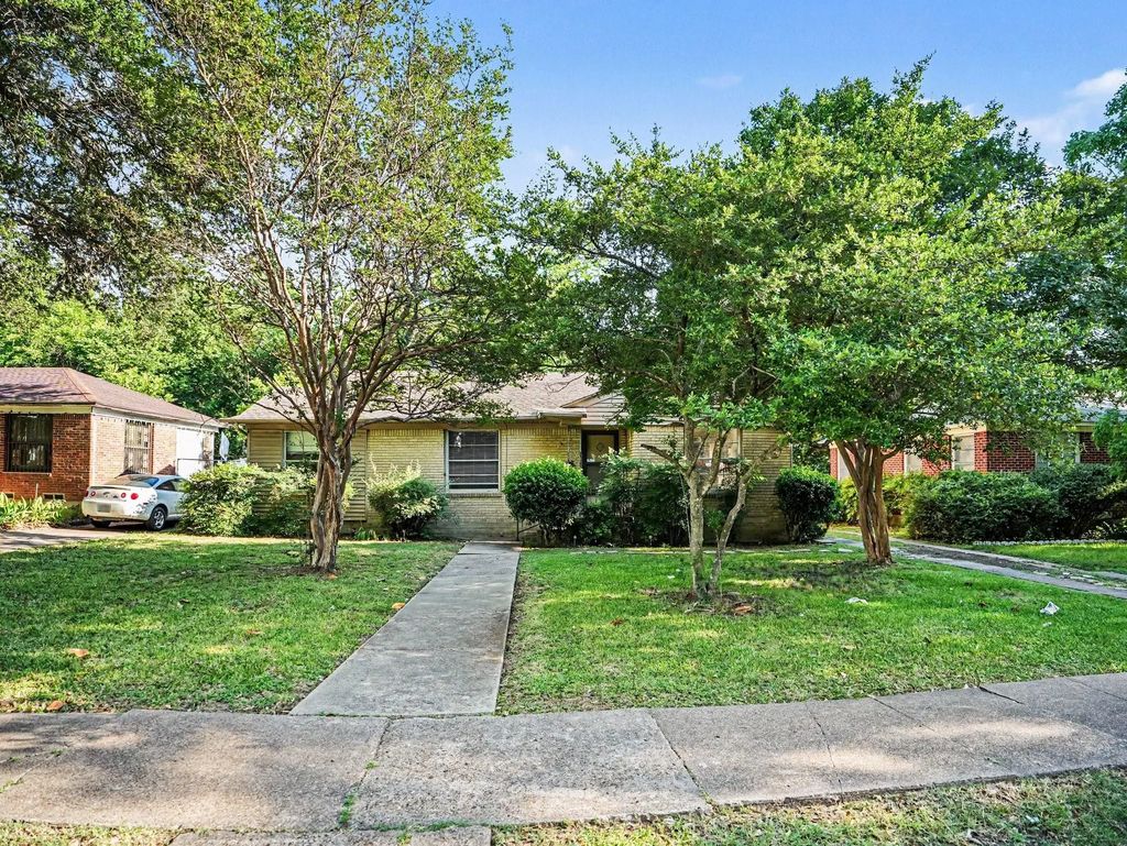 5918 Overlook Drive, Dallas
