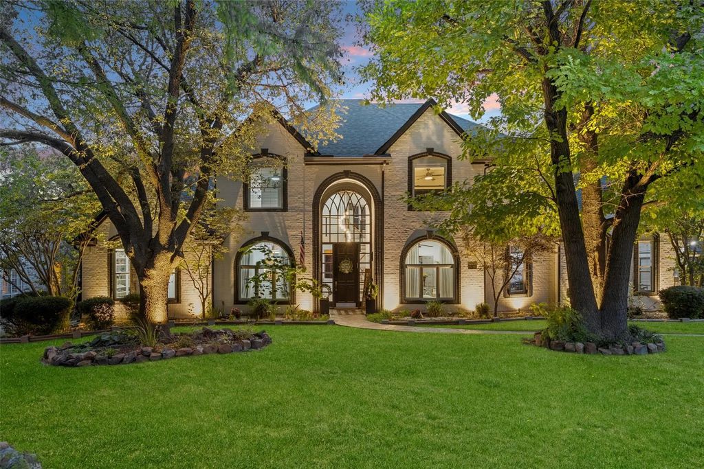 2410 Bastille Court, McKinney