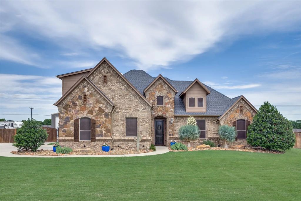 119 Cactus Drive, Decatur